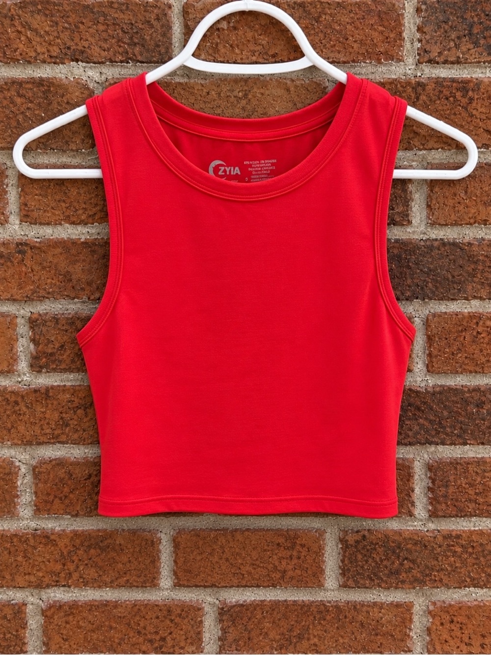 ZYIA Red Sleeveless Crop Tank